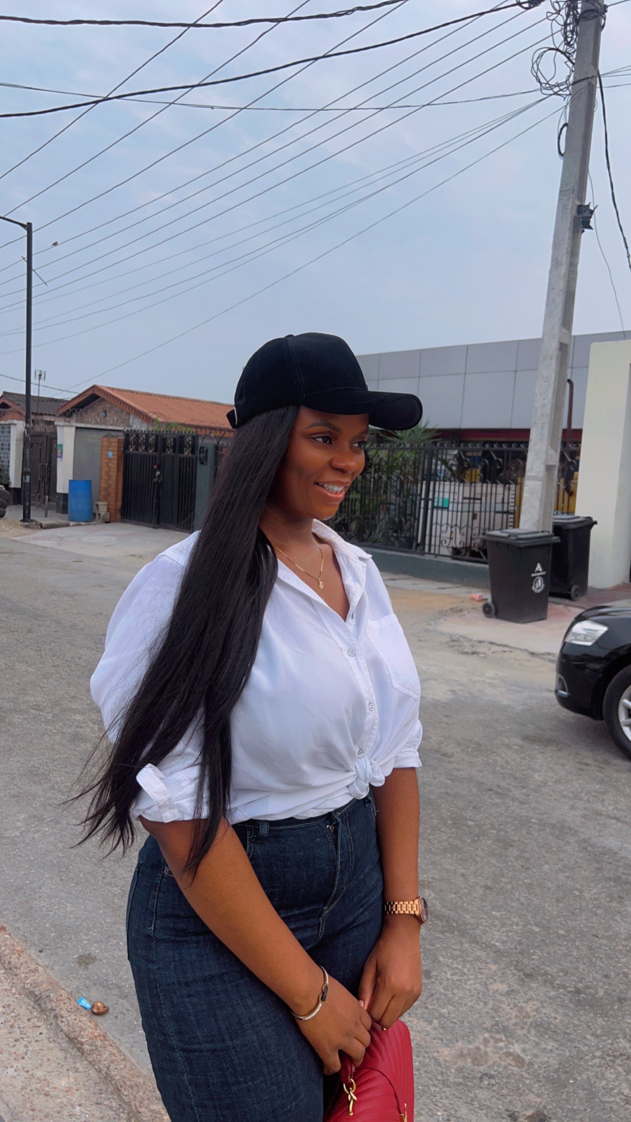 Silky straight on black face cap