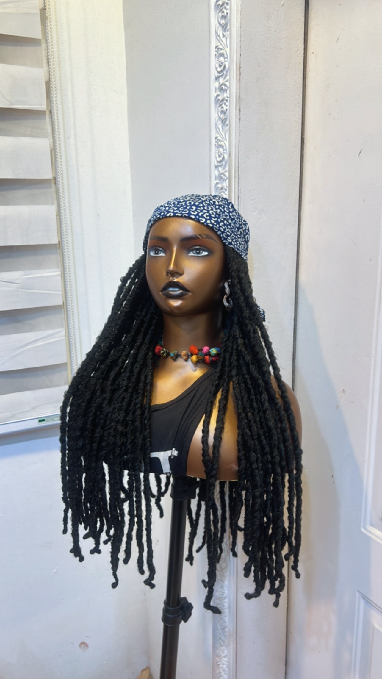 Scarf wig