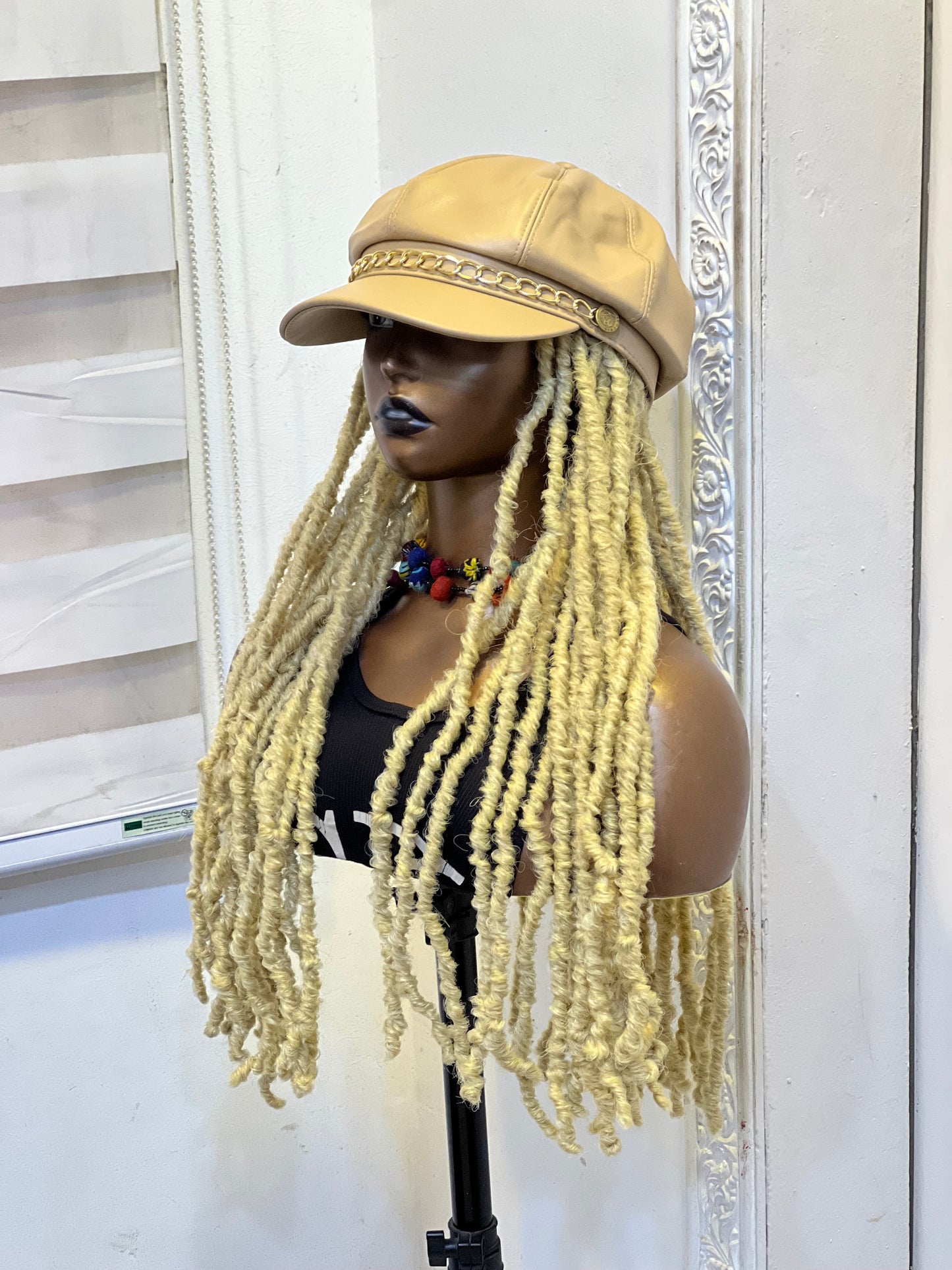 Premium chain hat on platinum extension