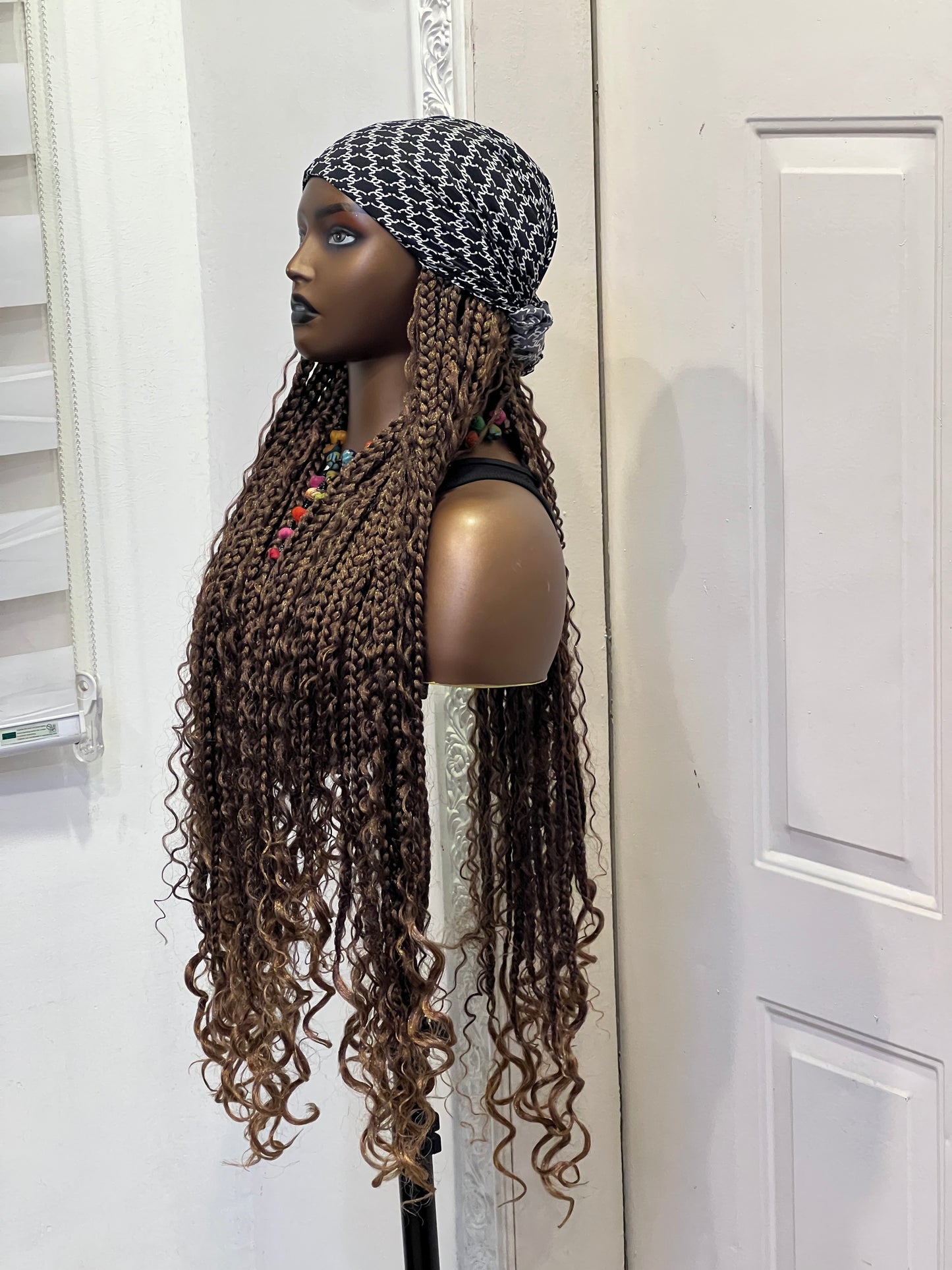 Brown boho braids on b/w scarf