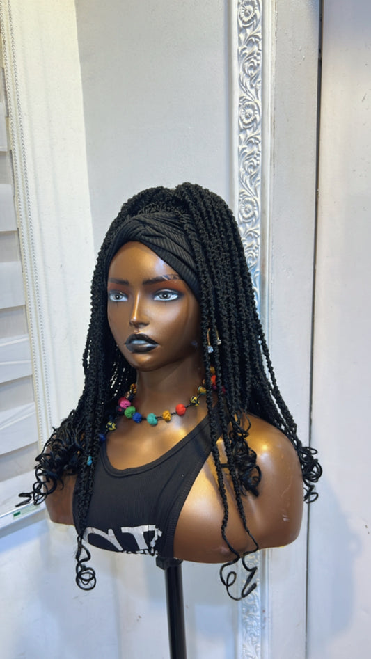 Senegalese twist in all black